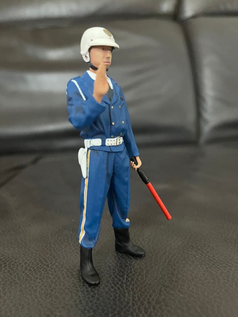 1/18スケール 高速道路交通警察隊　クラウン イグニッションモデル