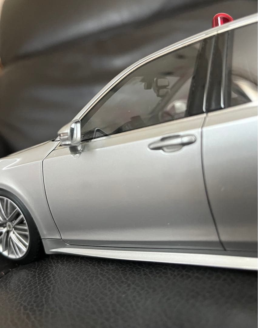 1/18スケール 高速道路交通警察隊　クラウン イグニッションモデル