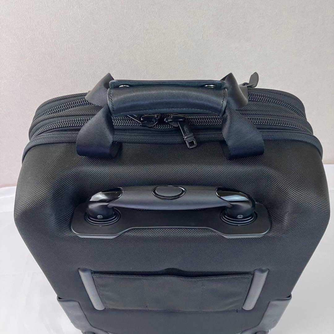 ✨極美品✨ トゥミ キャリーケース　26126DH ブラック 36L