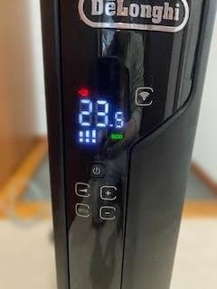 デロンギ マルチダイナミックヒーター MDH15WIFI　ディスプレイ不良あり