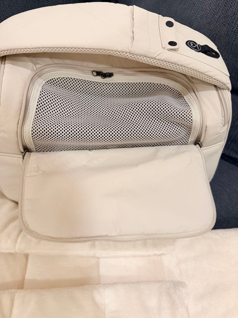 ssook ソオオク スリングバッグ S バックが右側 ベージュ