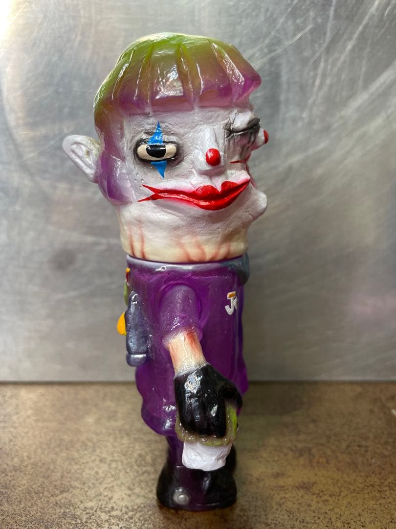 ミライロウマンドウ　サケビのスタッフ　NO.1　ジョーカービニー　２期