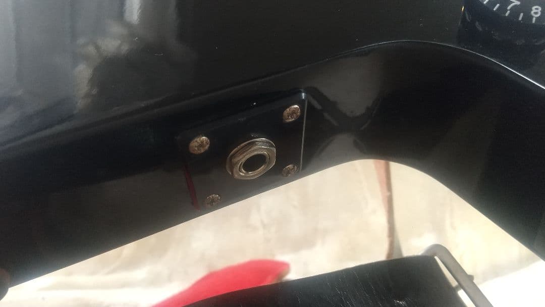 Gibson Epiphone Mo'Baby モダーンベイビーアンプ内蔵