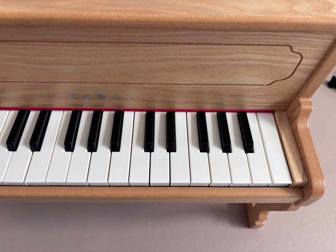 KAWAI ミニピアノ アップライトピアノ 1154