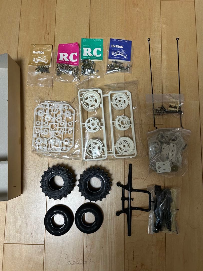 タミヤ　1/10 ラジコンキット　マイティフロッグ　1983年当時物