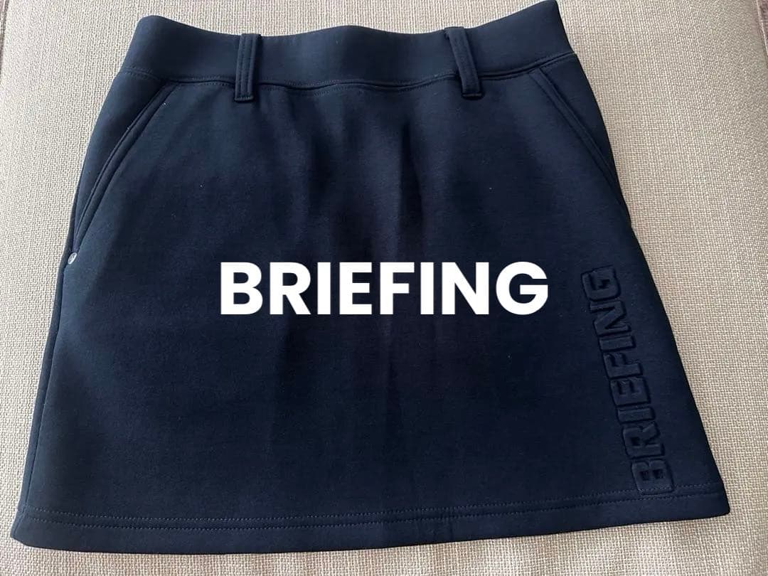 BRIEFING GOLF ブリーフィング スカート　立体ロゴ