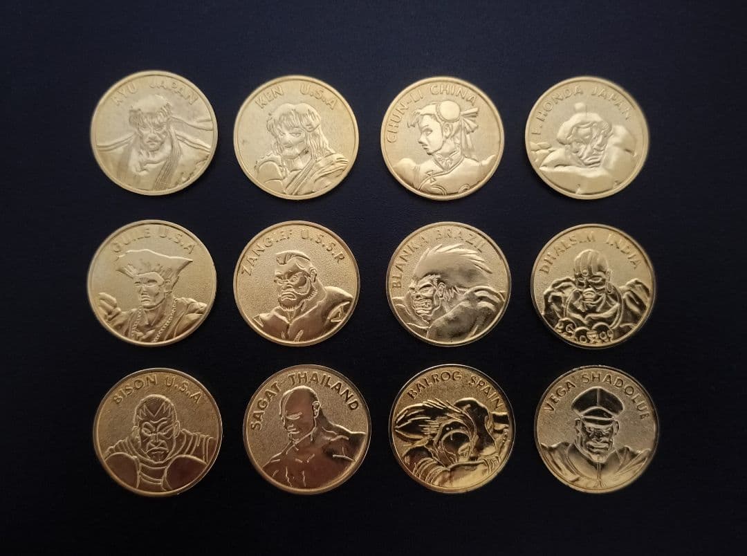 超希少 美品 全12キャラ ストリートファイター メダル  ゴールド 金