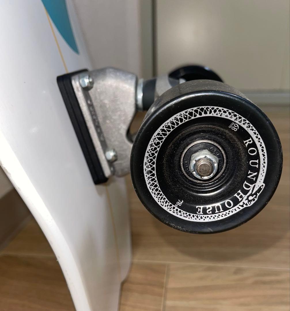 CARVER TRITON　サーフボード　サーフスケート　ホワイト　青　29㌅