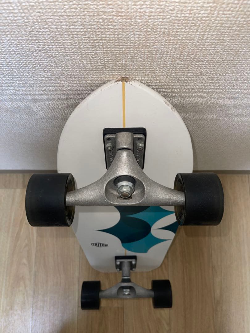 CARVER TRITON　サーフボード　サーフスケート　ホワイト　青　29㌅