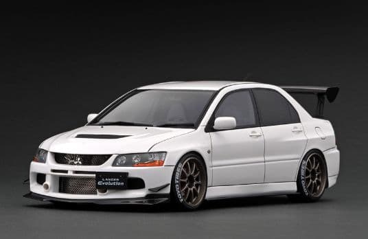 1/18 Lancer Evolution IX (CT9A) エンジン付