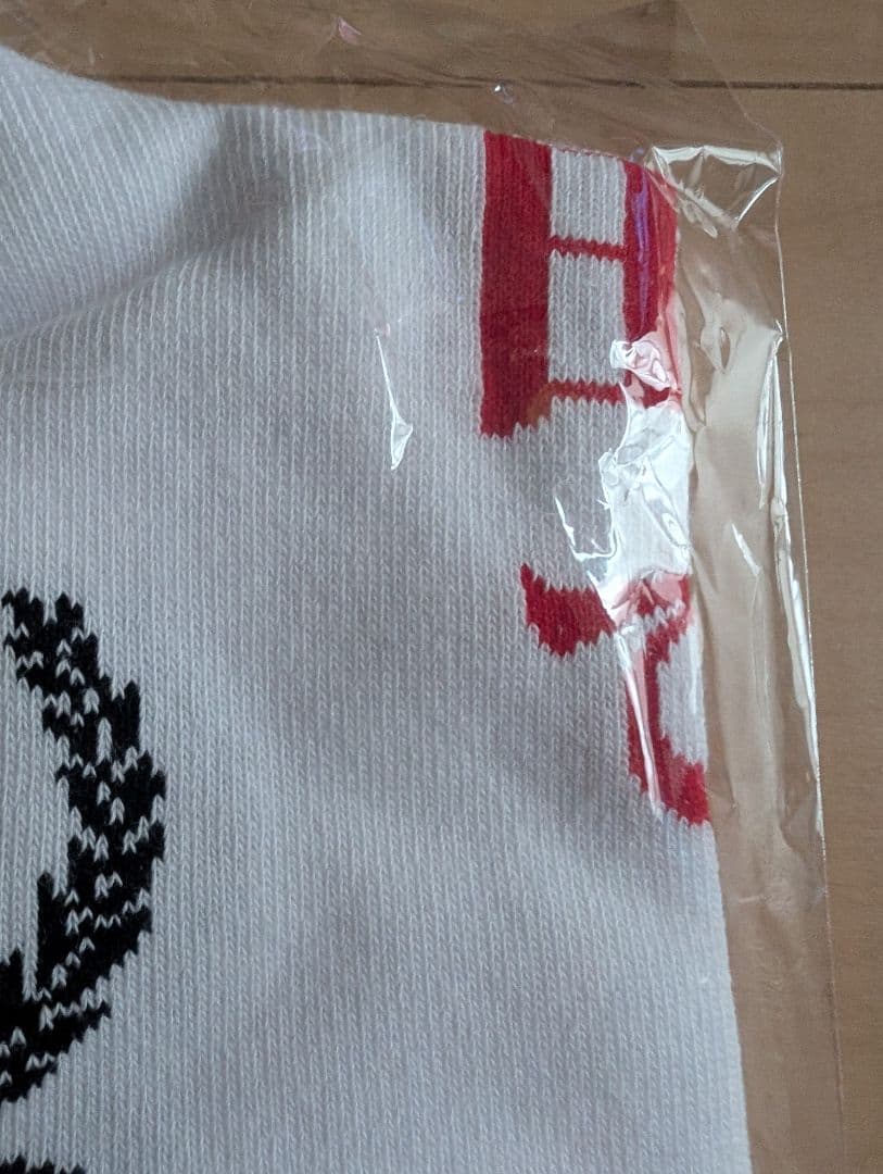 新しい学校のリーダーズ　公式ソックス2018　個性や自由でどうする？超レア