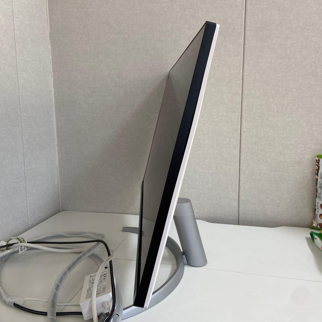 美品⭐️LG ゲーミングモニター27UP600-W