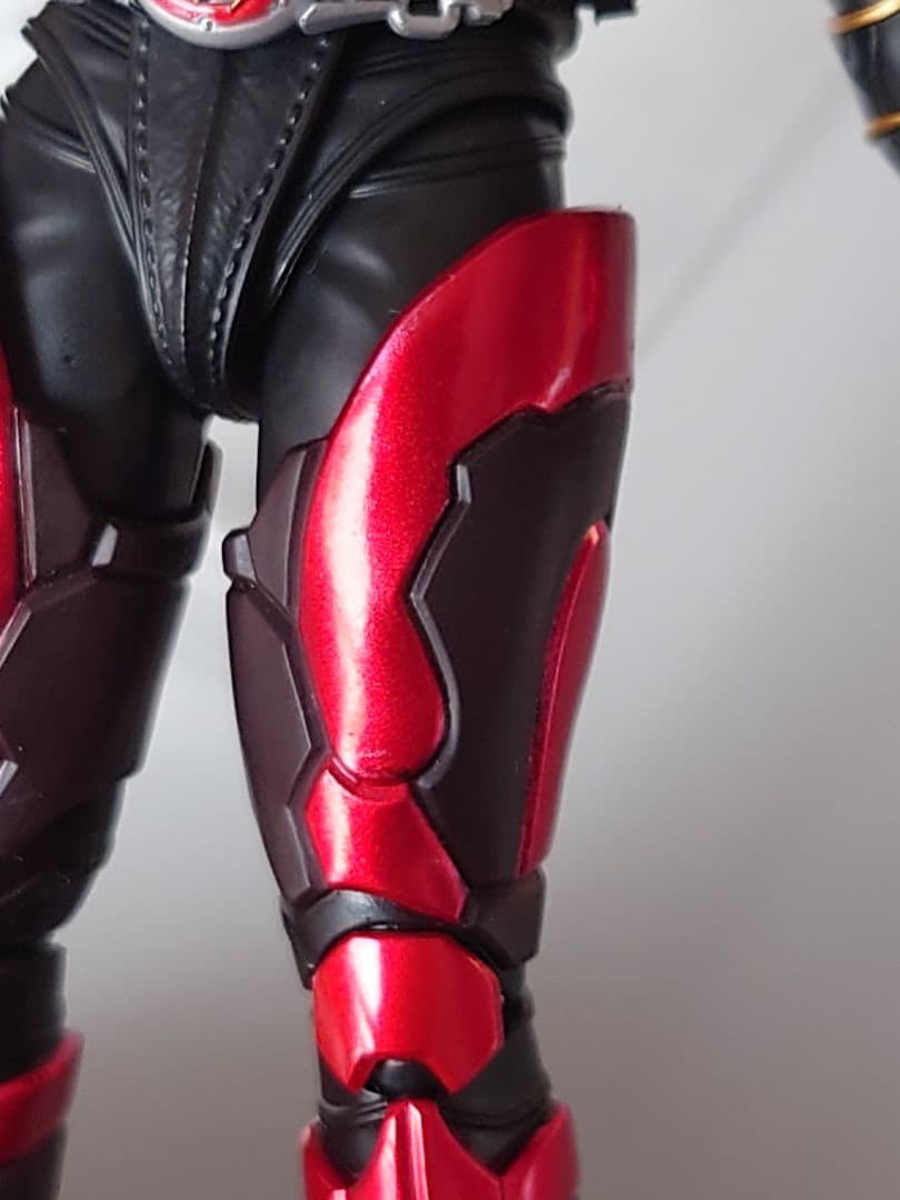 S.H.Figuarts 真骨彫製法 仮面ライダー装甲響鬼