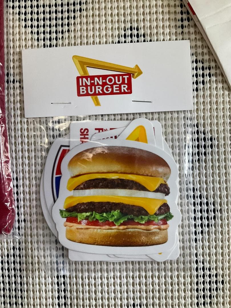 ハロウィンコスチューム　イン・アンド・アウト バーガー グッズ６点セット