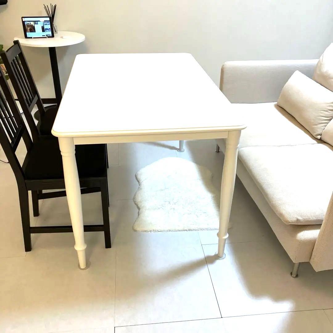 美品　IKEAダンデリード　ホワイトダイニングテーブル