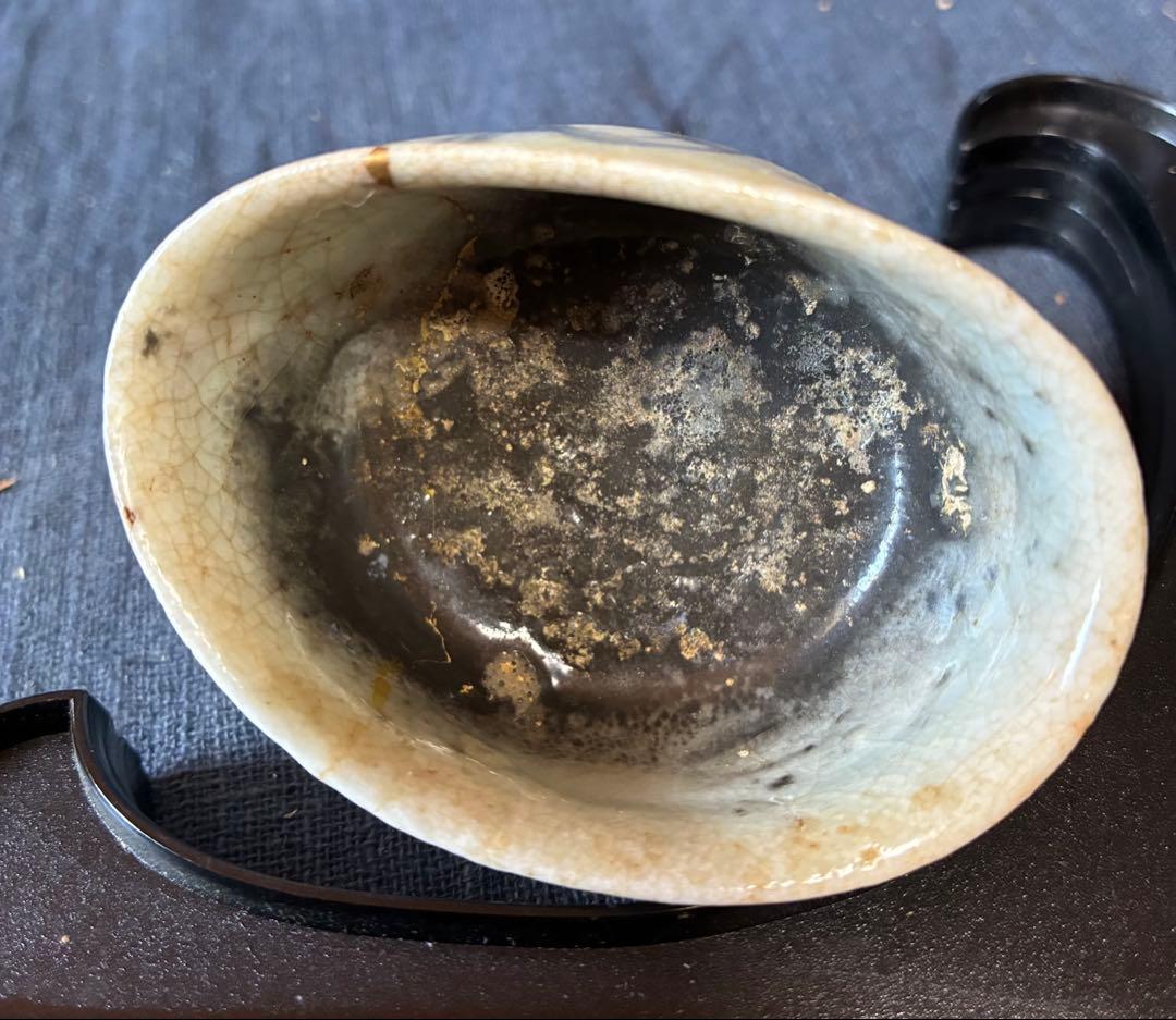 初期伊万里　蘭文ぐい呑み　江戸時代初期　出土