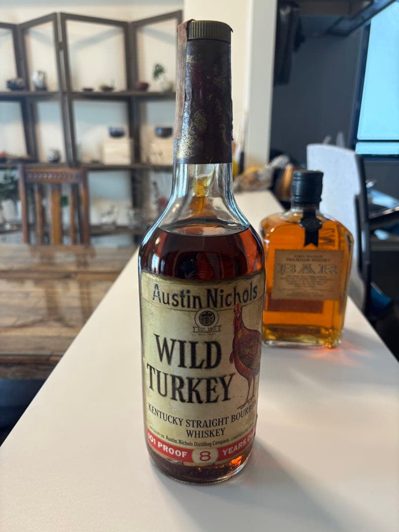 ワイルドターキー WILD TURKEY 8年 750ml　古酒