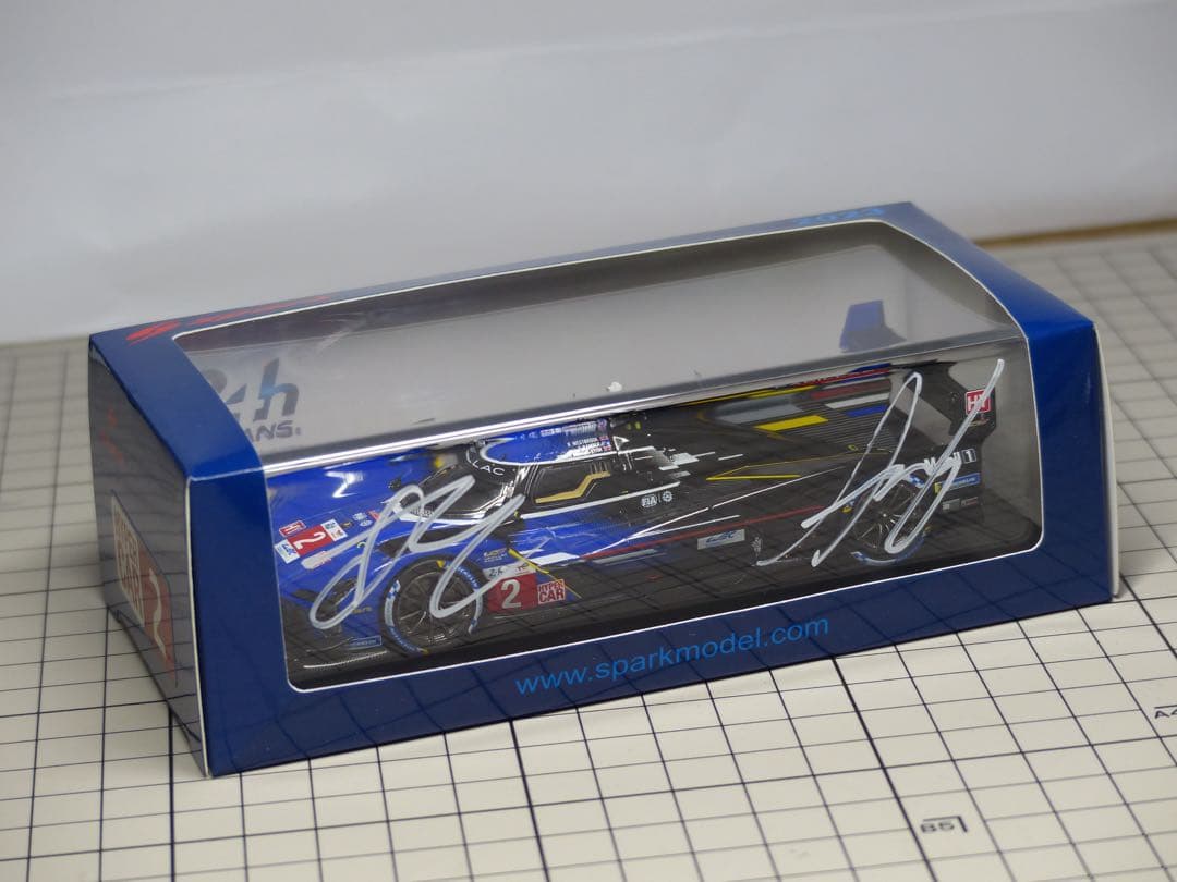 スパークモデル spark 1/43 キャデラック v-series.r