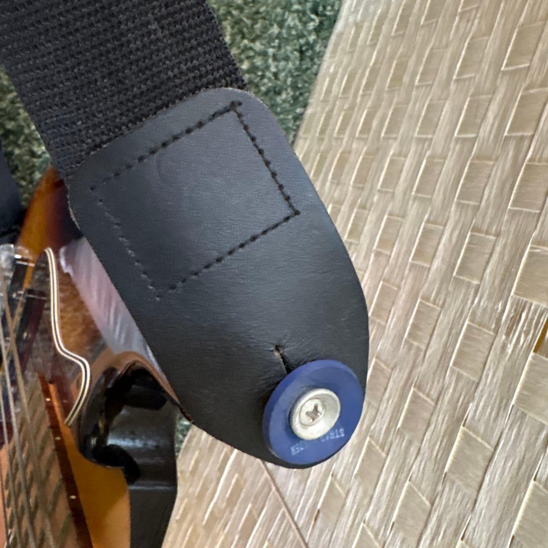 a8 mavis メイビス サンバー エレキベース