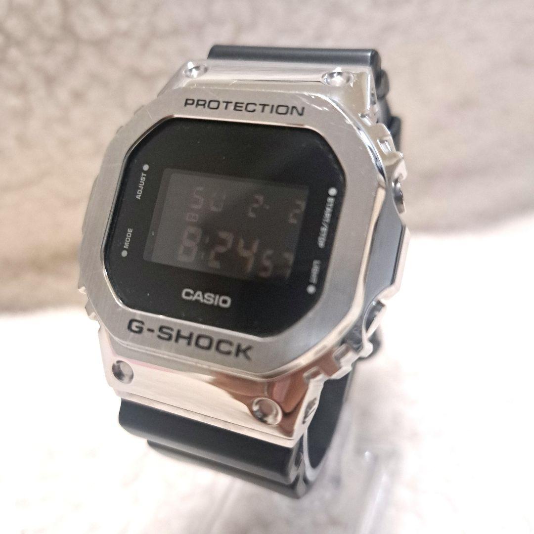【完売品】G-SHOCK ジーショック GM-5600 1JF シルバーベゼル