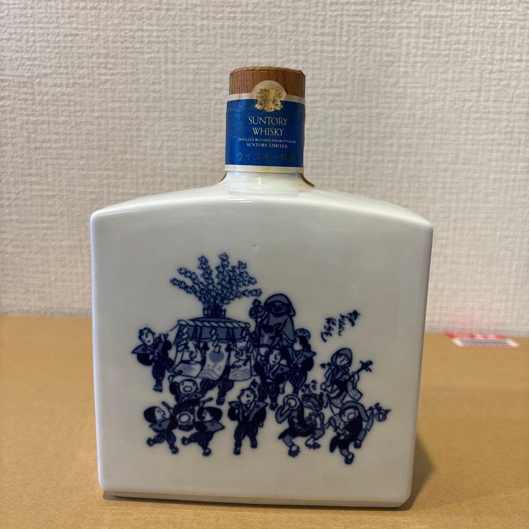 サントリーウイスキーローヤル　福岡‘82博記念ボトル　未開封　古酒　有田焼　陶器