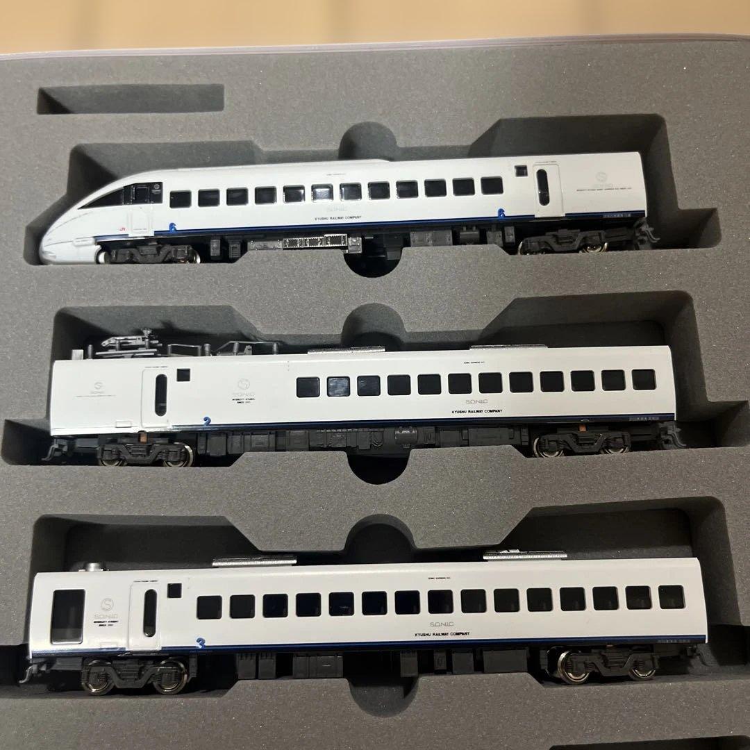 KATO 10-286 885系　「白いソニック」　6両セット