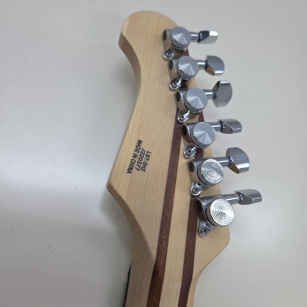 LaidBack 　LST-3HZ　エレキギター　ストラト　ロックペグ搭載