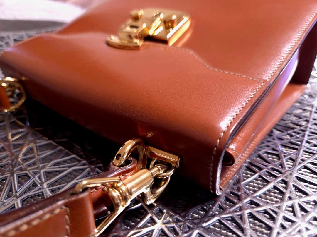 GUCCI ブラウン ハンドバッグ ゴールド金具 グッチ ショルダーバッグ