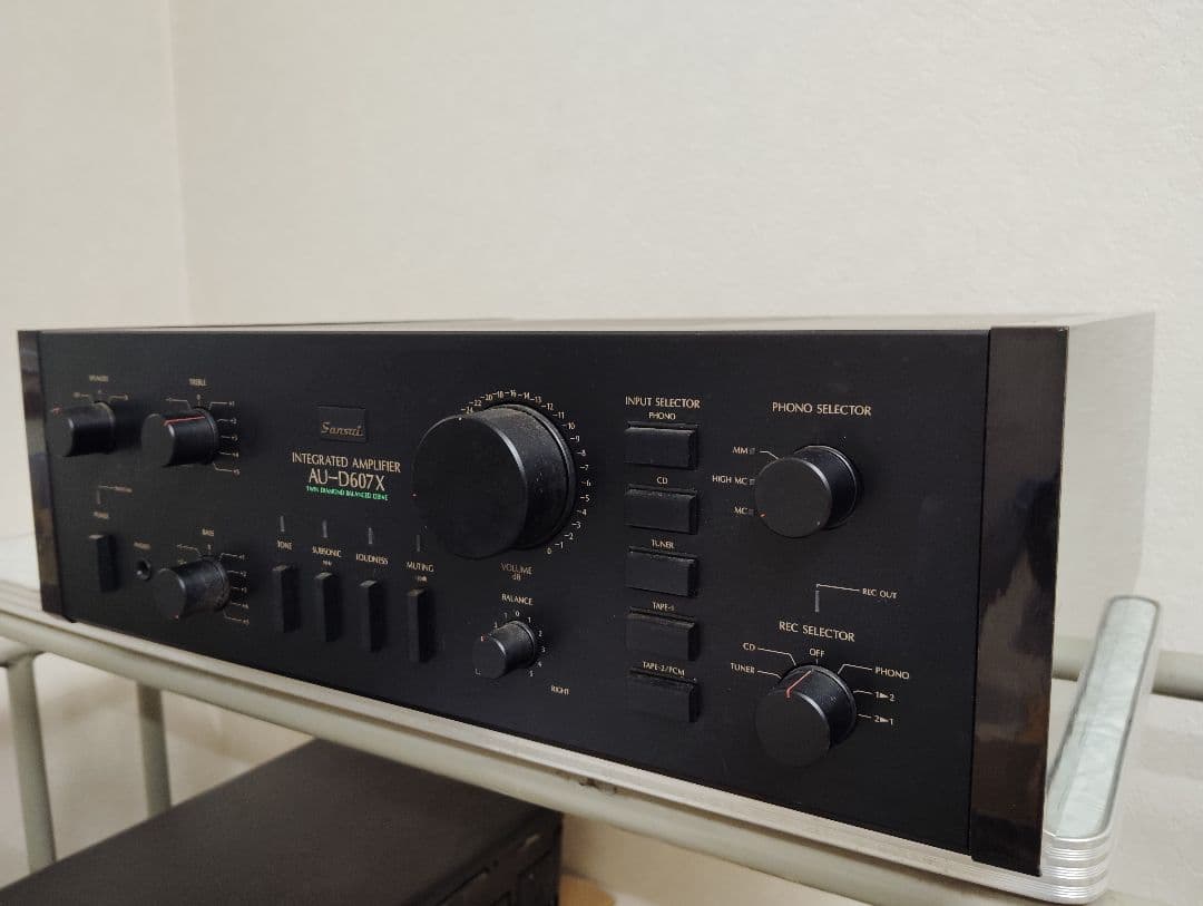 サンスイ sansui 山水AU-D607X プリメインアンプ