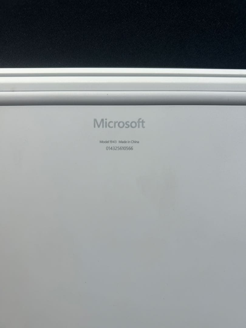 Microsoft ノートPC シルバー