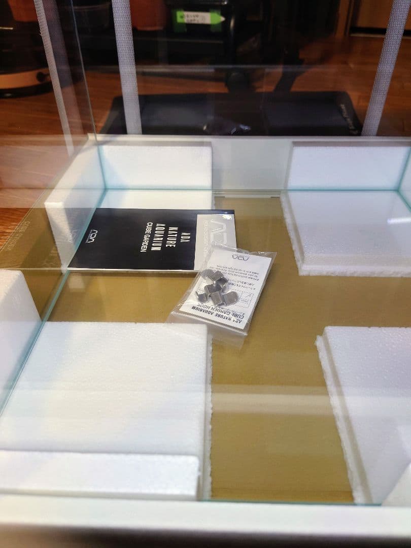 ADA キューブガーデン 30cmキューブ水槽