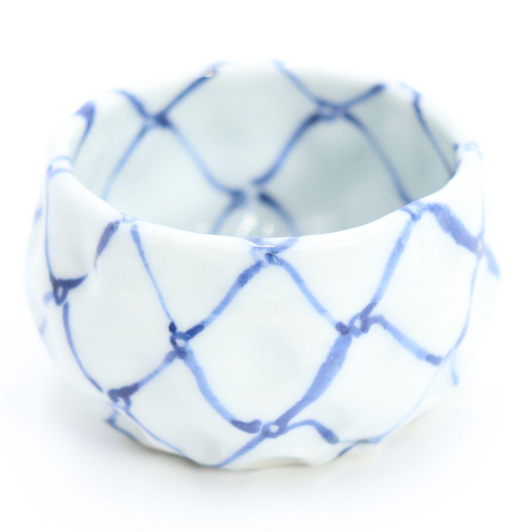 須田菁華作 染付網文猪口 九谷焼 酒盃 ぐい呑　V54　1F28