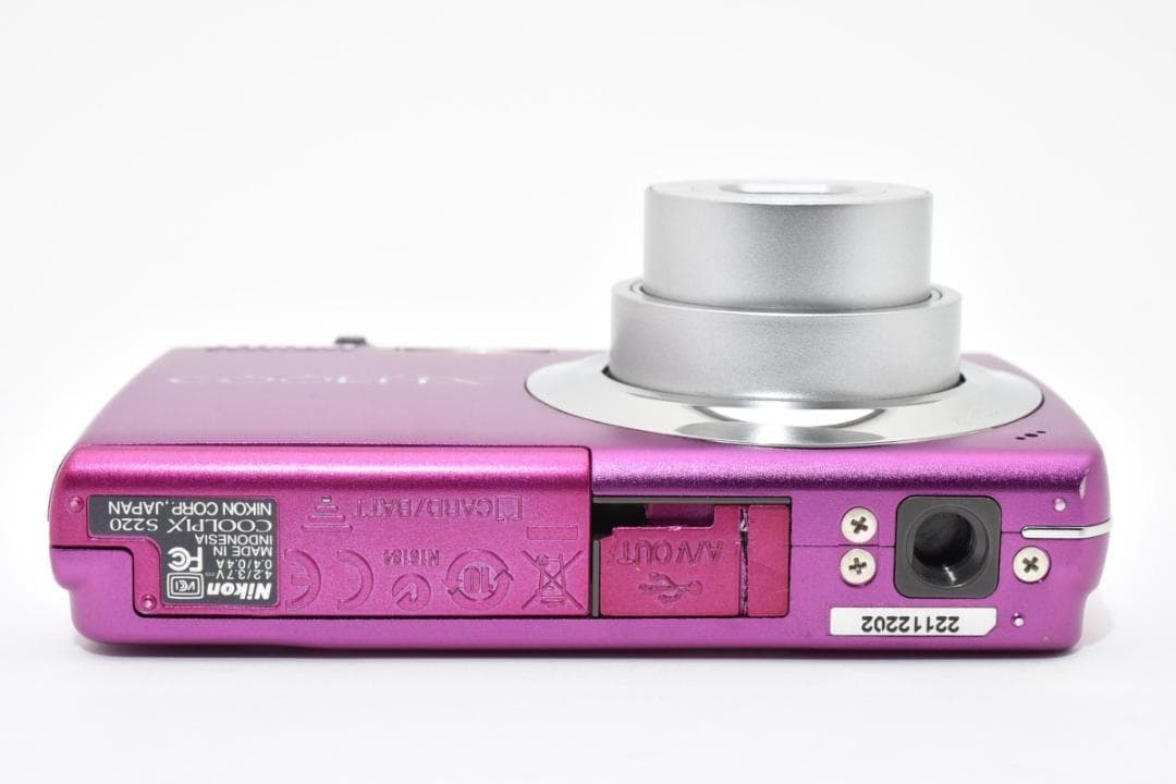 【お値下げ歓迎・美品】 ニコン　Nikon COOLPIX S220 ピンク