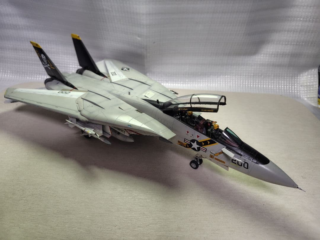 タミヤF-14 Ａ1/48トムキャッVF−84 ジョリーロジャース