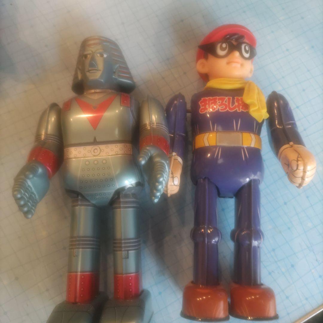 ブリキ　ロボット