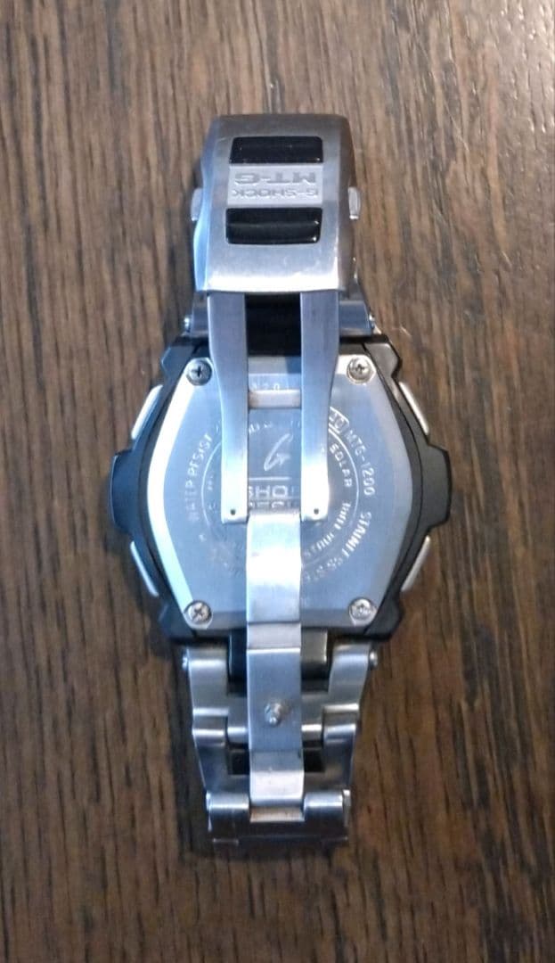 マコト　カシオ　G-SHOCK MTG-1200 シルバー　ソーラー電波