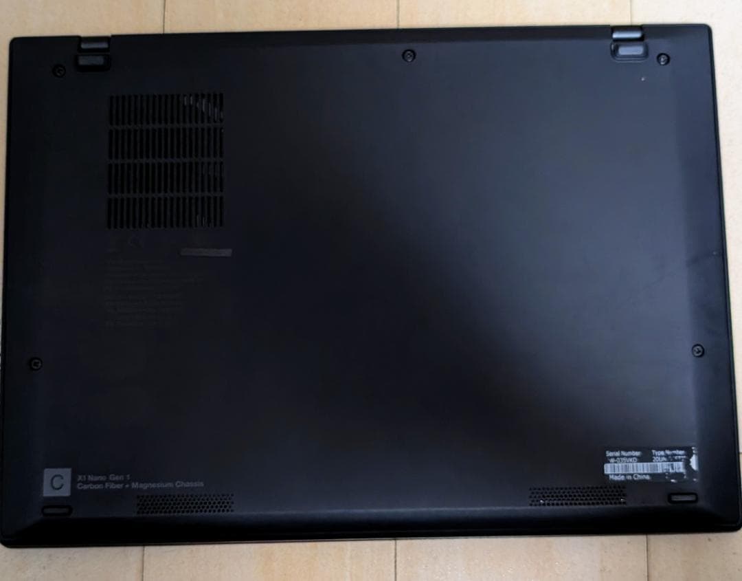 W*H様 ThinkPad X1 Nano Gen 1 + 着脱可能のぞき見防止