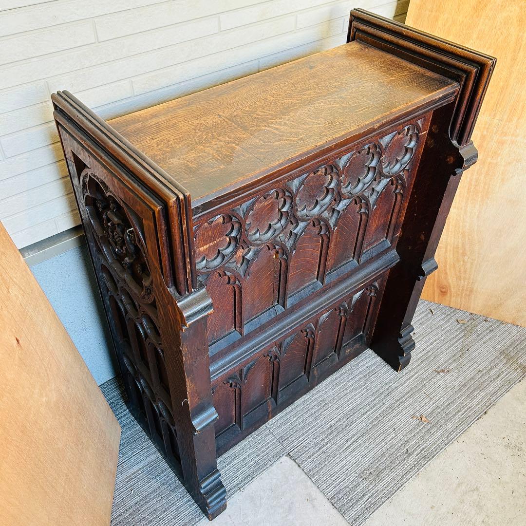 アンティーク　教会　宣教台