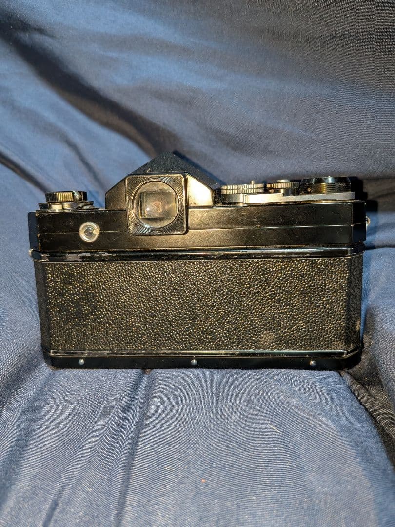 Nikon F フィルムカメラ　レンズ付　ジャンク