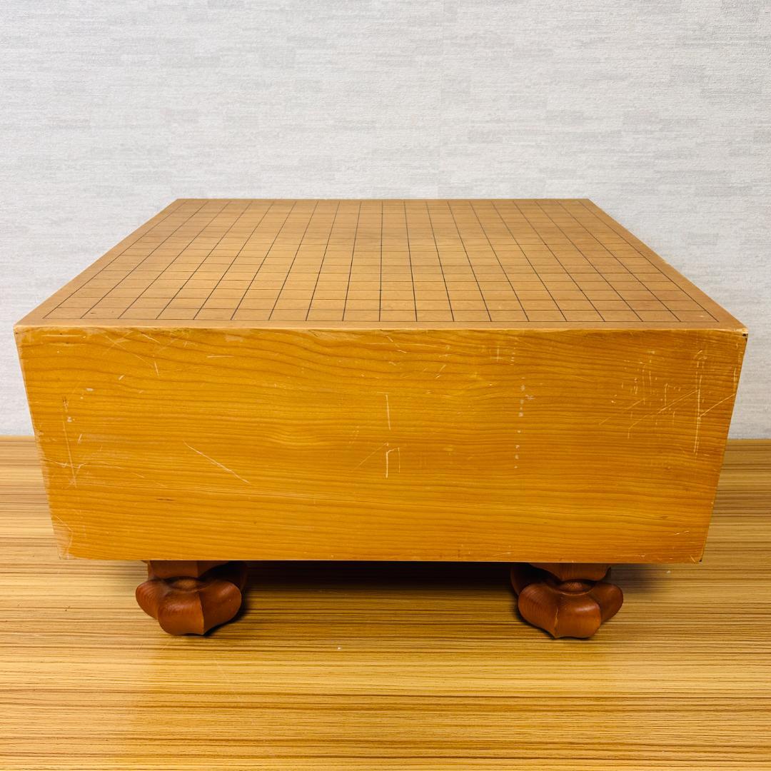 【本榧】脚付碁盤 板目 木裏 囲碁 ヘソ有り 19路盤 6寸