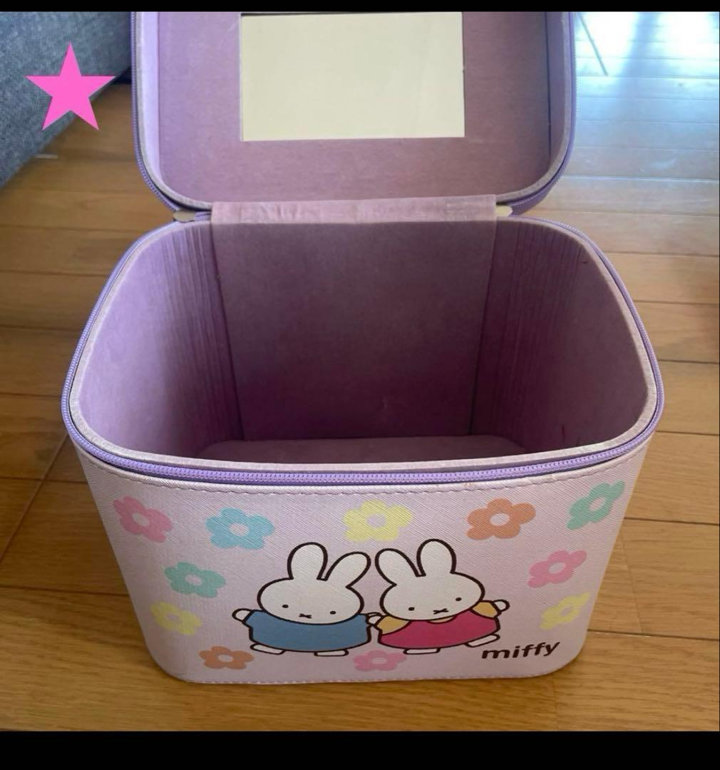 ぬいぐるみ。雑貨類。日用品まとめ売り