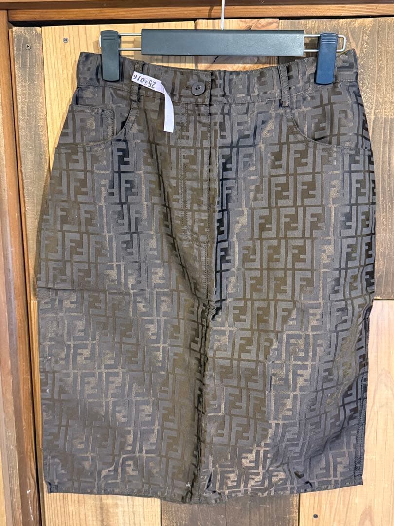 FENDI ズッカ柄 FFロゴ 膝丈スカート