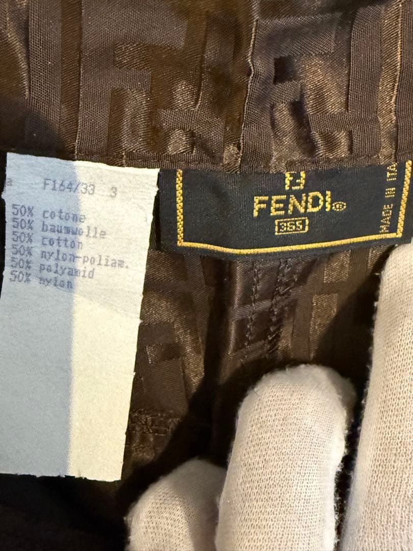 FENDI ズッカ柄 FFロゴ 膝丈スカート
