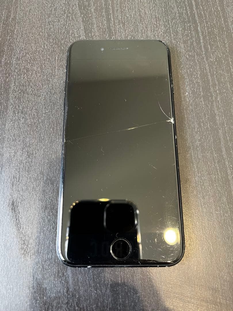 携帯電話本体 iPhone SE3