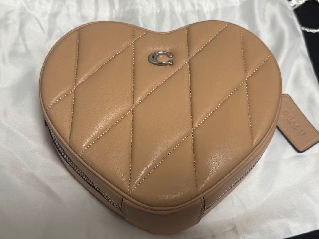coach ハートショルダーバッグ ピンク