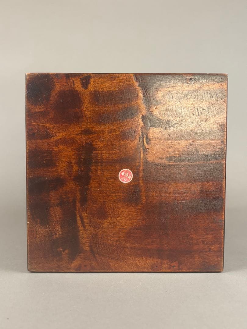 茶道具　讃岐　椿水仙圖　炭斗　在名