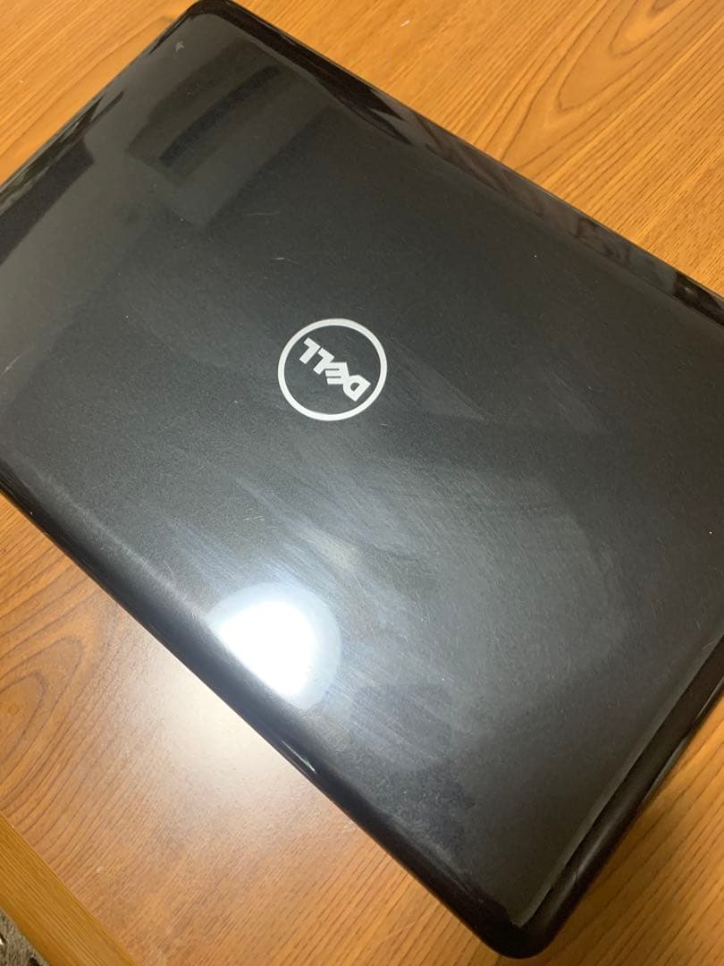 Dell Inspiron 17 5000 i7-7500U / ノートパソコン