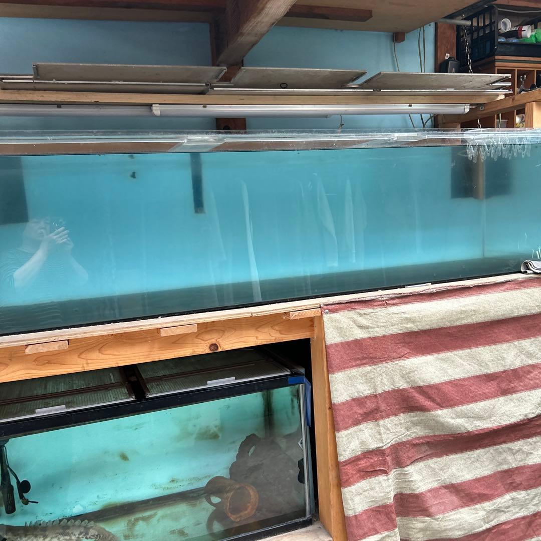 木製水槽台と1800水槽　値下げしました。