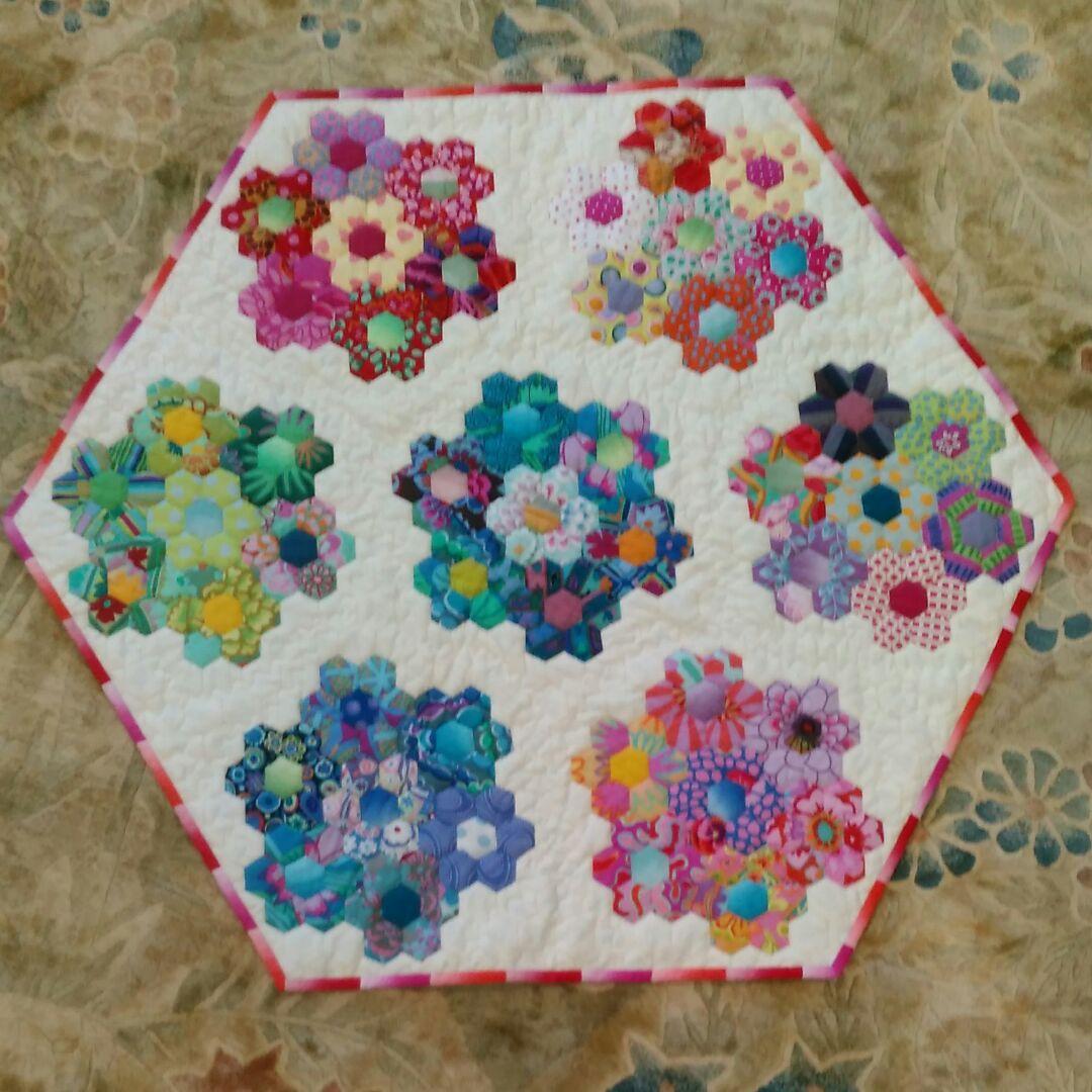 パッチワークキルトタペストリー