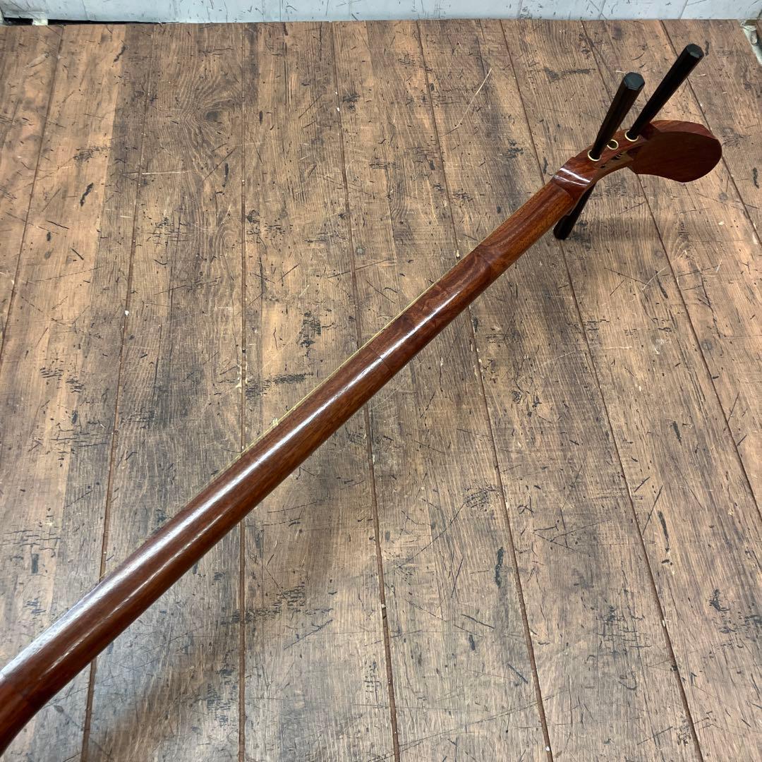 昭和レトロ 三味線 丸打胴 中棹 花梨 民謡 地唄 弦楽器 和楽器 ハードケース